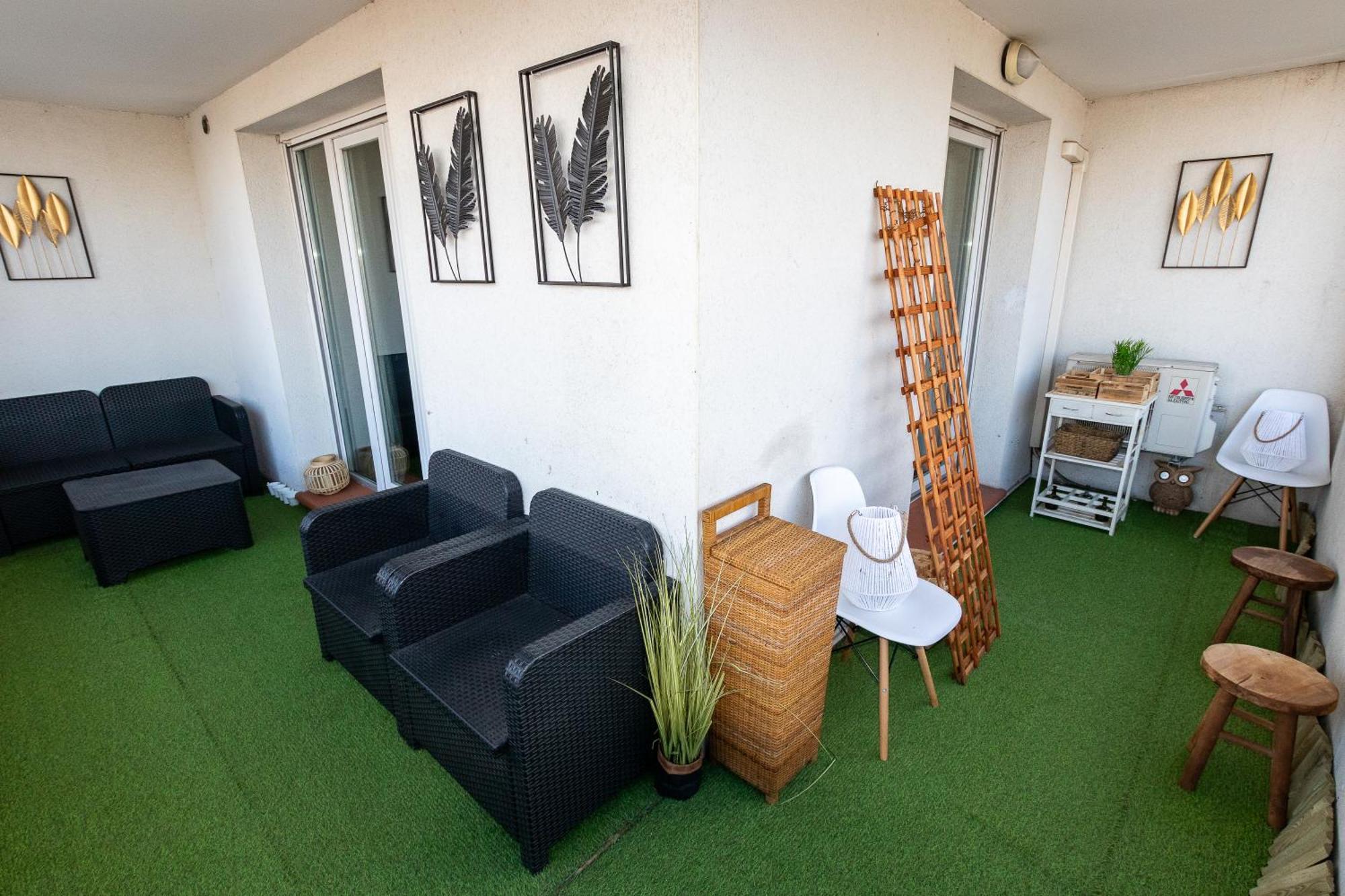 Apartment Chouette , Un T3 Cozy Proche Du Metro Et Parking Prive A Disposition *