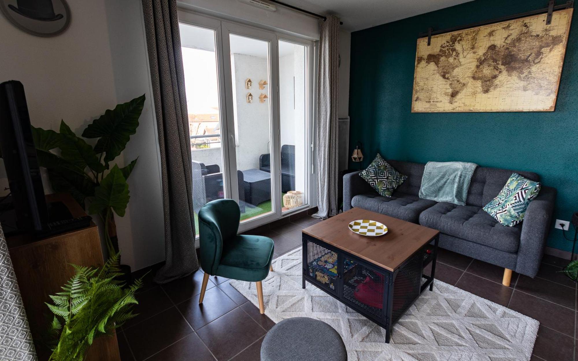 Chouette , Un T3 Cozy Proche Du Metro Et Parking Prive A Disposition Apartment